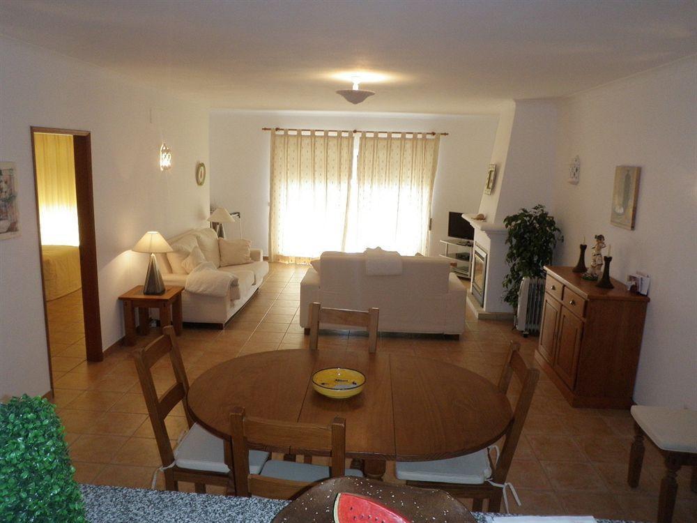 Waterside Village Apartments Luz Esterno foto