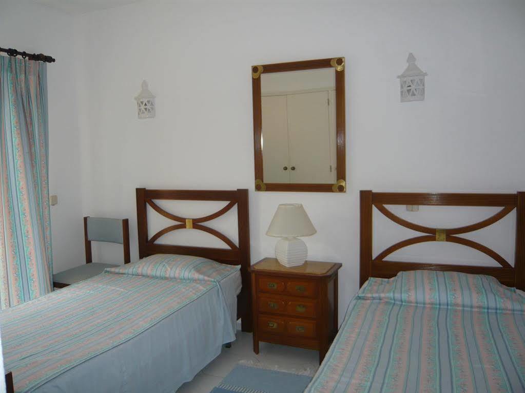 Waterside Village Apartments Luz Esterno foto