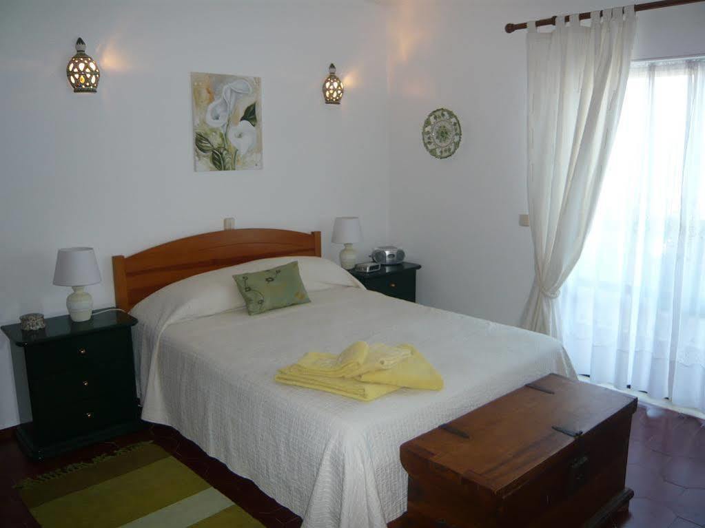 Waterside Village Apartments Luz Esterno foto